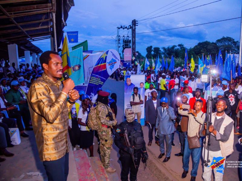 RDC : dans le cadre de l’extension des activités de l’ARSP à Kikwit, le DG Miguel Kashal vulgarise la loi sur la sous-traitance